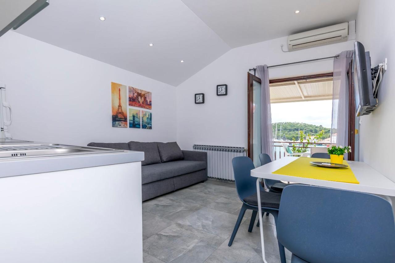 Apartments Sime Рогозница Экстерьер фото
