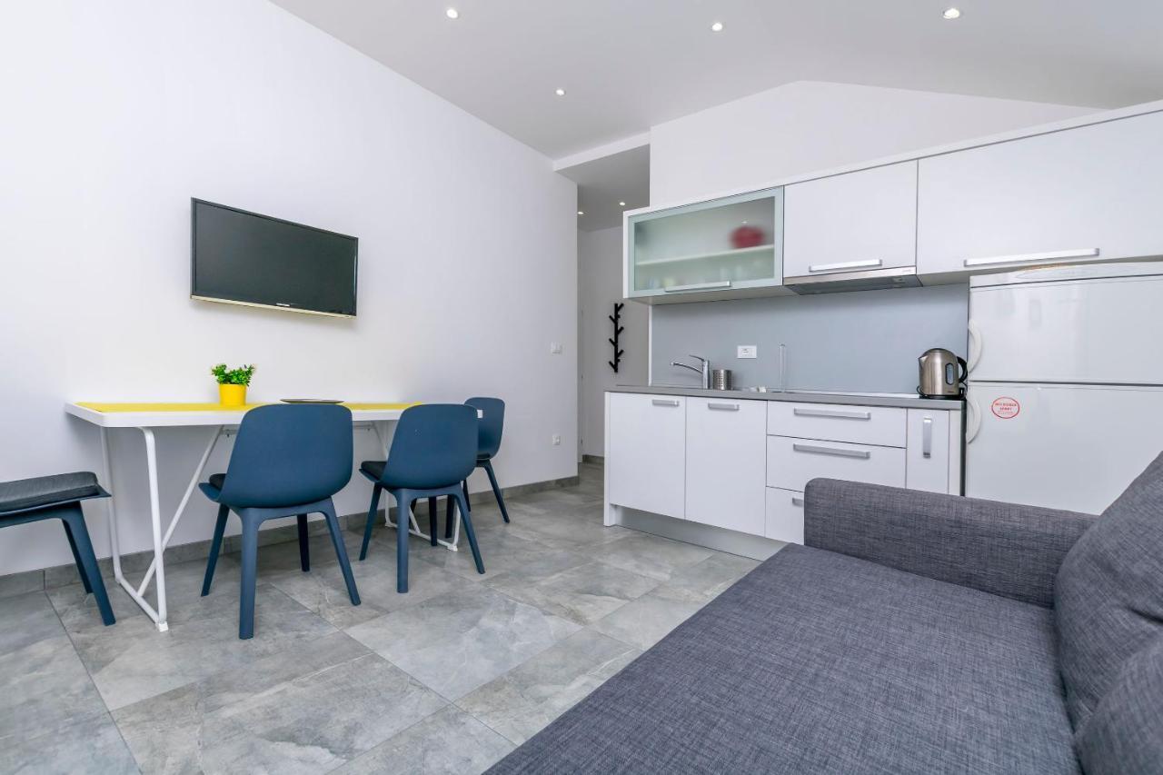 Apartments Sime Рогозница Экстерьер фото