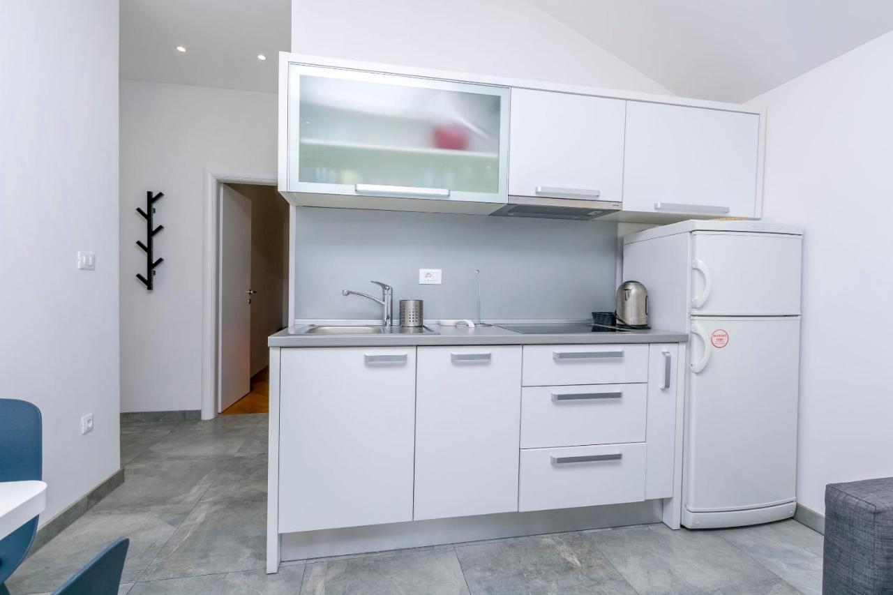 Apartments Sime Рогозница Экстерьер фото