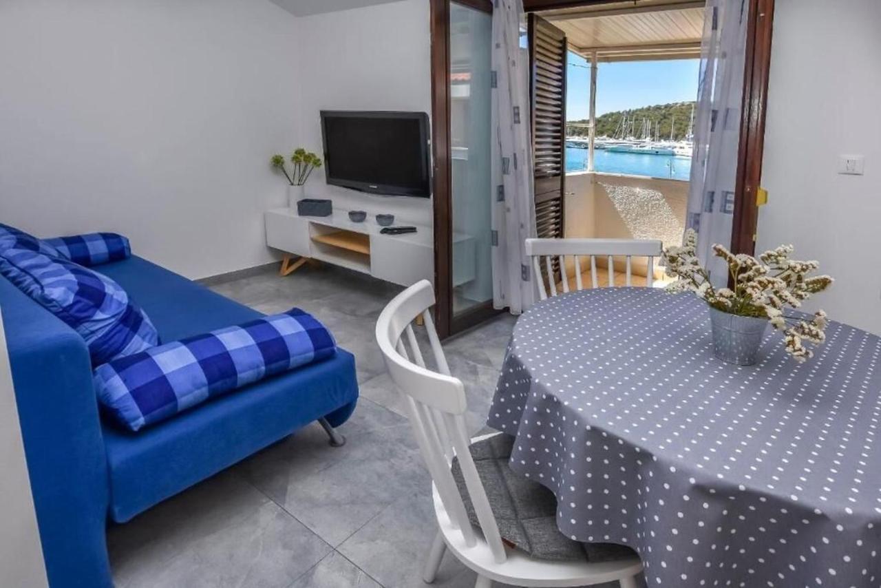 Apartments Sime Рогозница Экстерьер фото