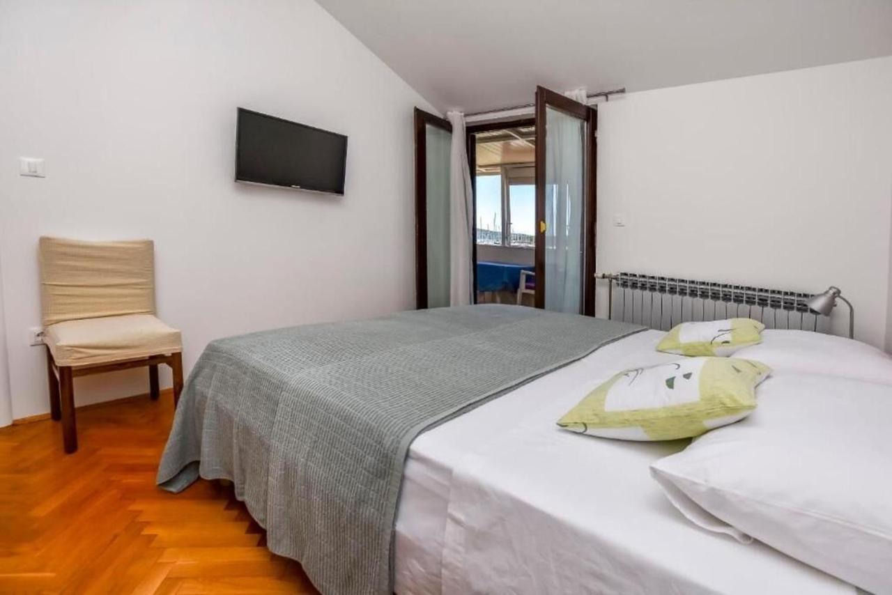 Apartments Sime Рогозница Экстерьер фото